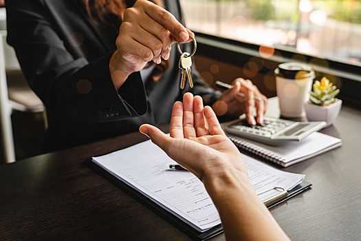 В России опровергли падение вторички из-за «схемы Долиной»