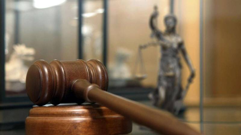 Крымского педагога подозревают в получении взяток за зачеты