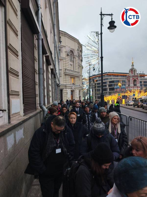 Команда «Севастопольской телерадиокомпании» готовится к освещению Прямой линии Президента