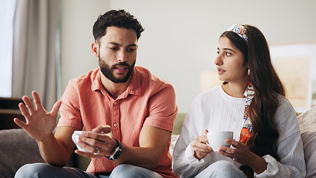 Названы особенности речи, которые могут говорить о расстройстве личности