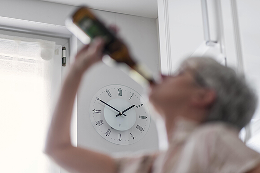 Ученые выяснили, почему алкоголизм рецидивирует при стрессе