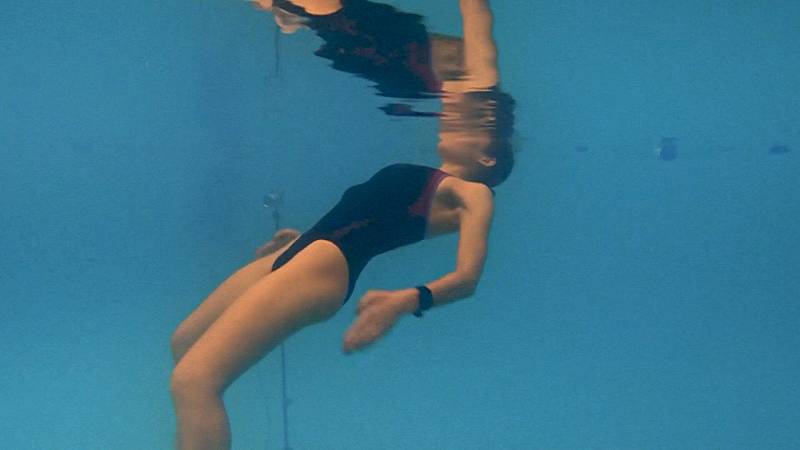 Исследование британских учёных: цвет кожи не влияет на плавучесть тела в воде