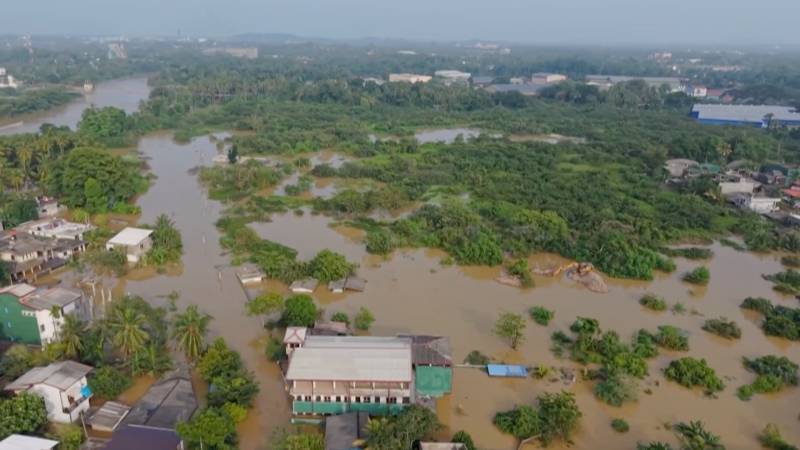 На Шри-Ланке растёт число жертв циклона «Дитва»