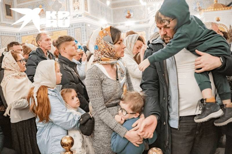 В Свято-Владимирском Соборе прошла Божественная литургия в честь Рождества Христова