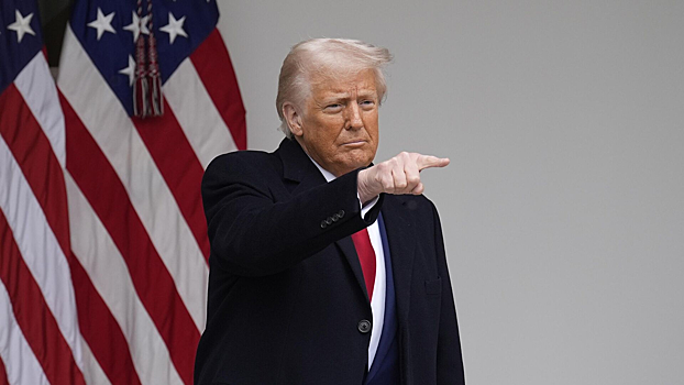 Трамп начал президентство с рекордного роста госдолга США