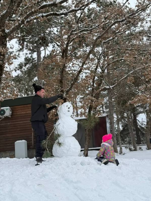 Губернатор Михаил Развожаев поделился фотографиями, которые прислали севастопольцы Губернатор Михаил Развожаев поделился фотографиями, которые прислали севастопольцы