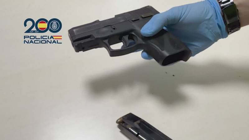 Испанская полиция перехватила в океане крупнейшую партию кокаина