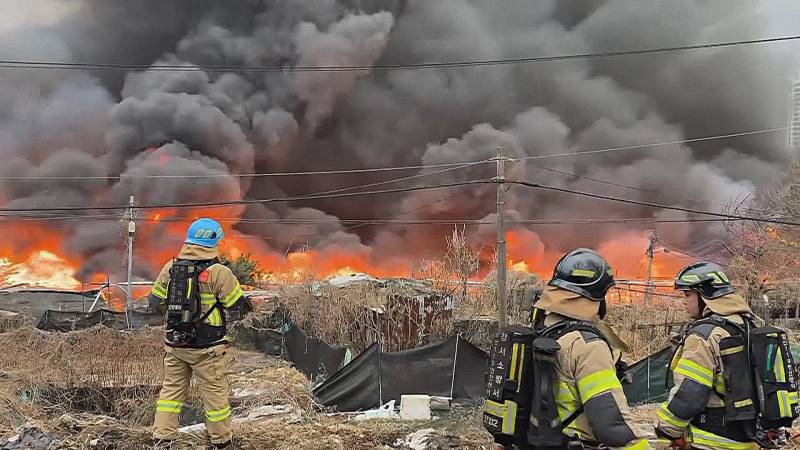 В Сеуле горит последний в столице район трущоб