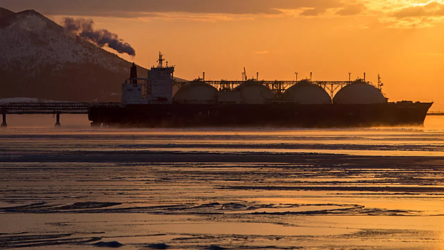 «Скупили весь»: Европа увеличивает закупку российского СПГ