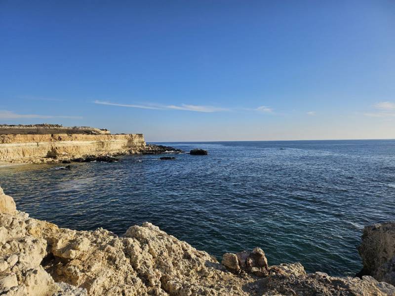 С добрым утром среды!. В Севастополе днем осадки, временами сильные (дождь, мокрый снег)