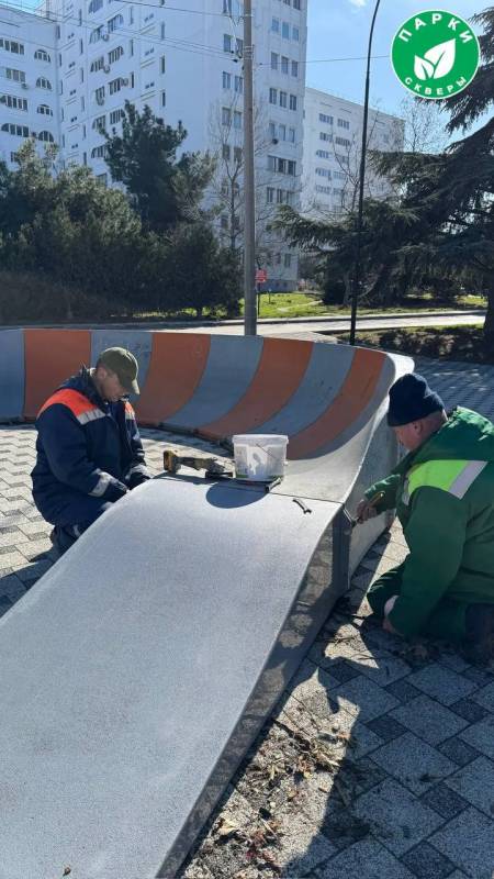 На территории рядом с Гагаринской администрацией специалистами выполнен ремонт памп-трека
