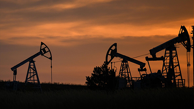 Трамп объявил о временном характере снятия санкций с российской нефти