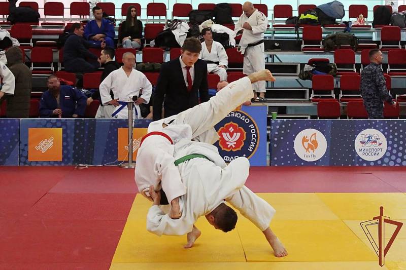 Дзюдоисты Росгвардии из Крыма стали лучшими на Юге России