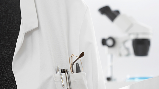 В России создали стеклянные чипы для производства лекарств от рака