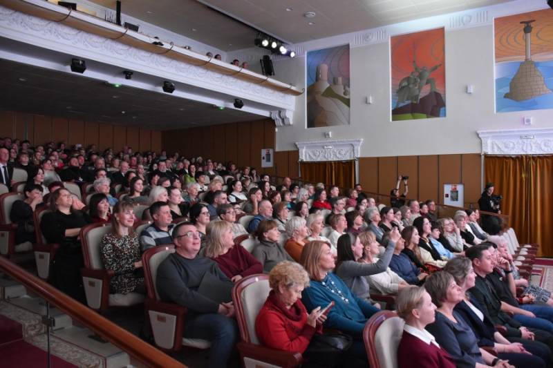 Севастопольский хореографический центр «Радость» отмечает десятилетие Севастопольский хореографический центр «Радость» отмечает десятилетие