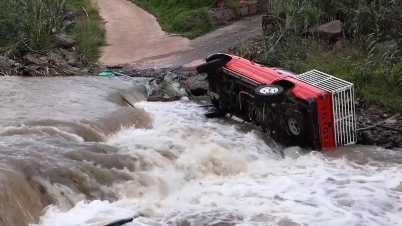 На испанский остров Гран-Канария обрушился шторм «Тереза»