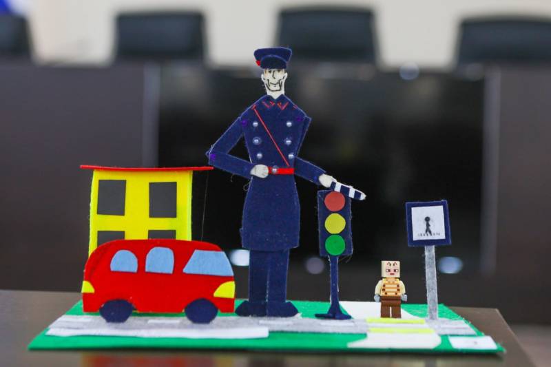 УМВД России по г.Севастополю приглашает детей принять участие в творческом конкурсе «Полицейский Дядя Степа»