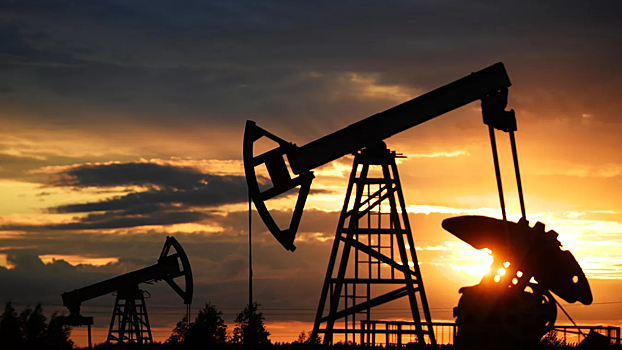 Цена нефти Brent на ICE поднялась выше 107 долларов