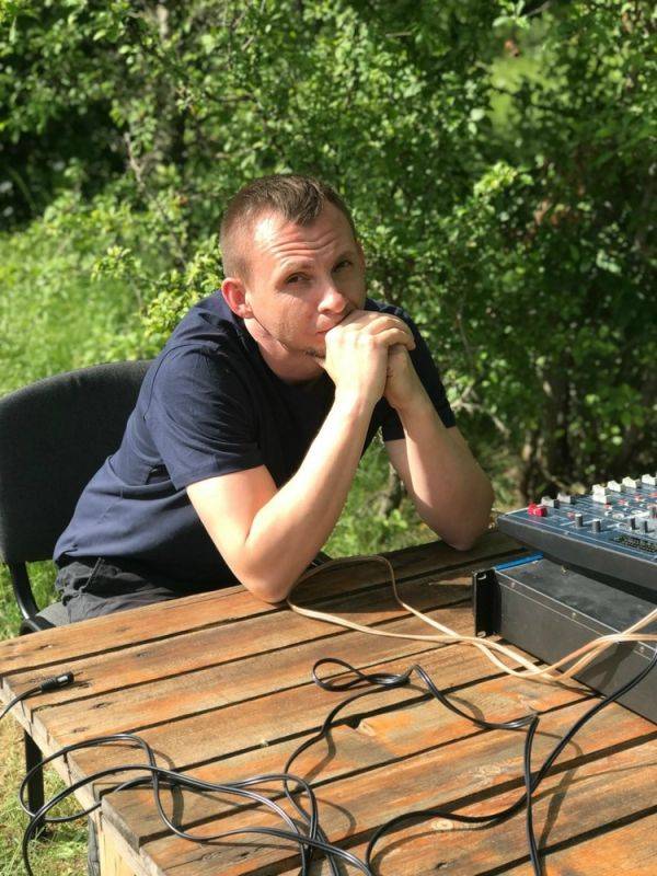 Возвращался домой после репетиции: во время атаки ВСУ на Севастополь погиб барабанщик кавер-группы «Рояль в кустах»