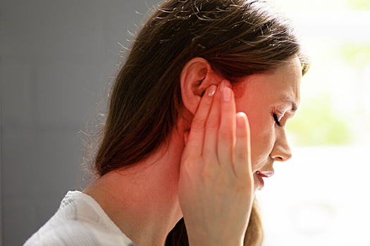 Выяснено, как «гормон счастья» может ухудшать слух