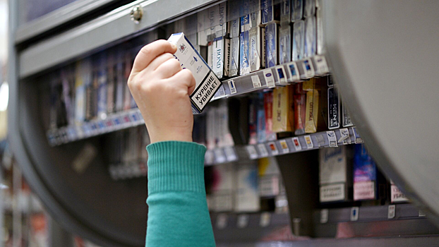 Врач развеял миф о существовании аллергии на дым сигарет