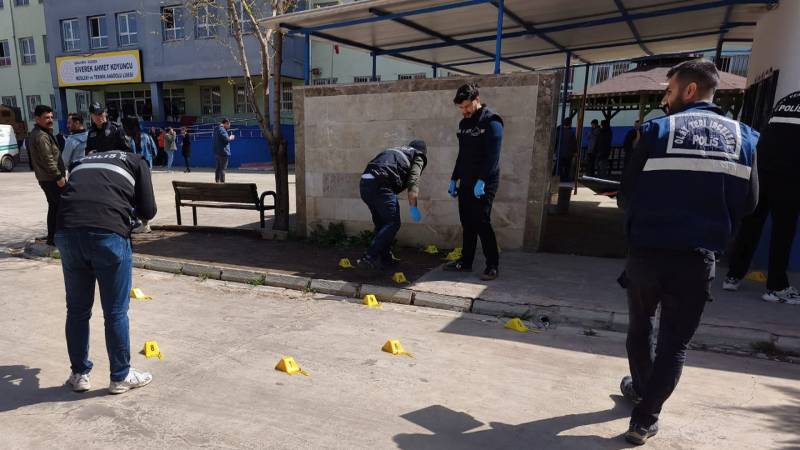 Массовая стрельба произошла в средней школе в Турции