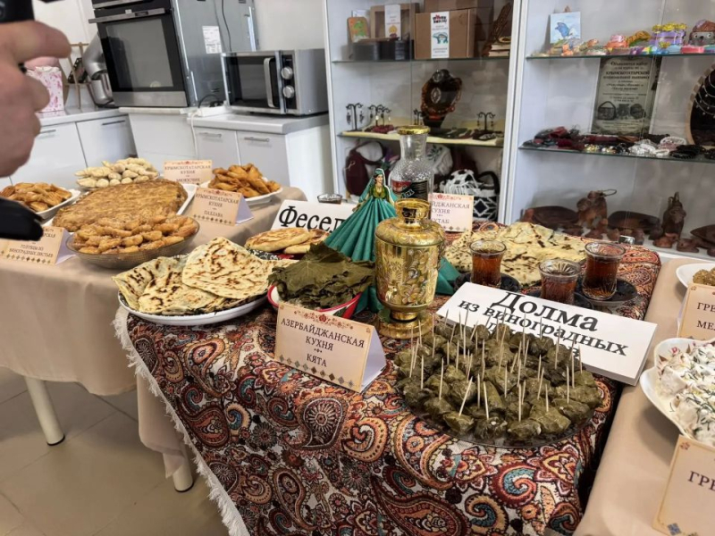 В Симферопольском районе прошёл яркий культурно-гастрономический фестиваль «Межнациональный самовар»