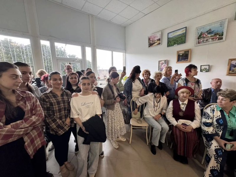 В Симферопольском районе прошёл яркий культурно-гастрономический фестиваль «Межнациональный самовар»