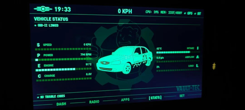 Фанат Fallout сделал интерфейс бортовой системы своего автомобиля в стиле Pip‑Boy