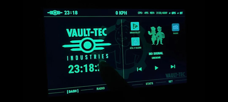 Фанат Fallout сделал интерфейс бортовой системы своего автомобиля в стиле Pip‑Boy