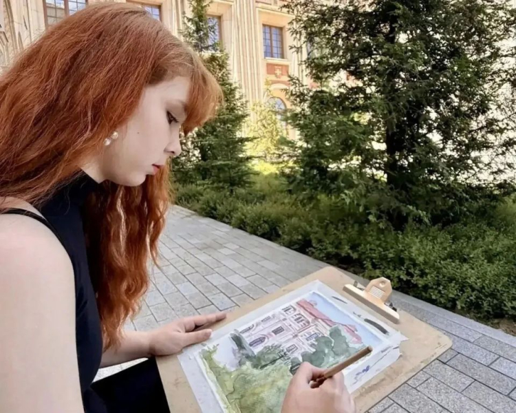 Юные севастопольские художники вышли на летние пленэры