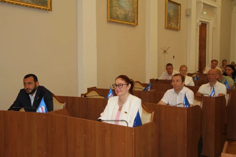 Константин Шимановский: Состоялась 26-я сессия Ялтинского городского совета! Депутаты рассмотрели 14 вопросов, которые были предварительно рассмотрены на постоянных комитетах и заседании президиума