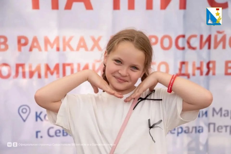 Представьте: парк, зелень, смех детей, лёгкий ветер — и вы сдаёте ГТО