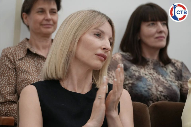 Севастопольских социальных работников поздравили с профессиональным праздником
