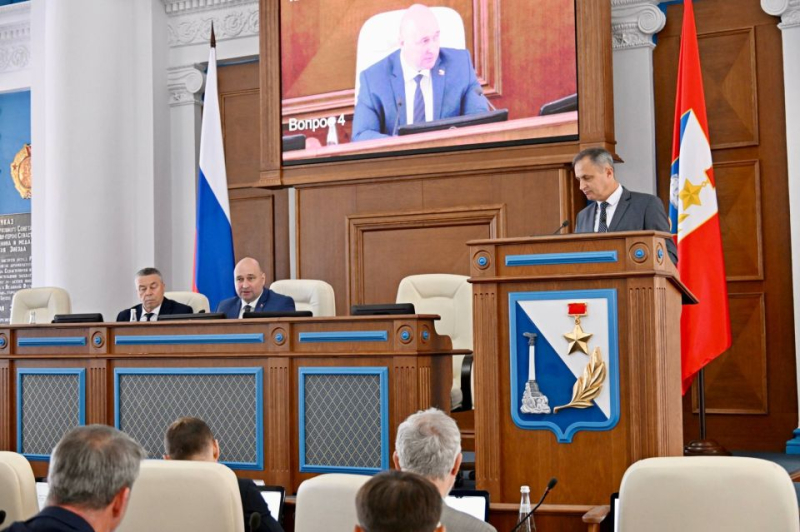 Владимир Немцев: В рамках сегодняшнего пленарного заседания Законодательного Собрания города Севастополя рассмотрели вопрос об избрании Председателя Контрольно-счётной палаты города Севастополя