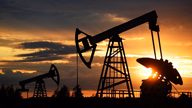 Цена Brent поднималась выше за&nbsp;баррель впервые с&nbsp;8&nbsp;июня
