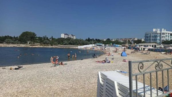 Пляж в Севастополе