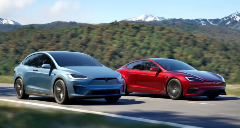 Tesla собирается &laquo;открыть исходный код&raquo; Model S и X