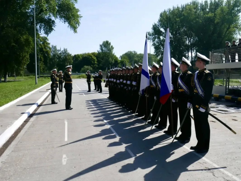 В Балтийске торжественно подняли флаг на новейшем малом морском танкере «Валентин Рыков» проекта 03182