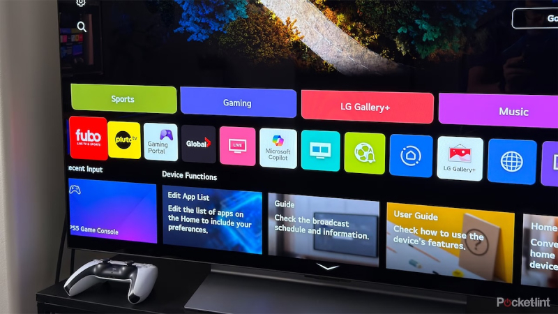 Владельцы телевизоров LG теперь обязаны предупреждать гостей и родных о том, что их разговоры могут быть записаны