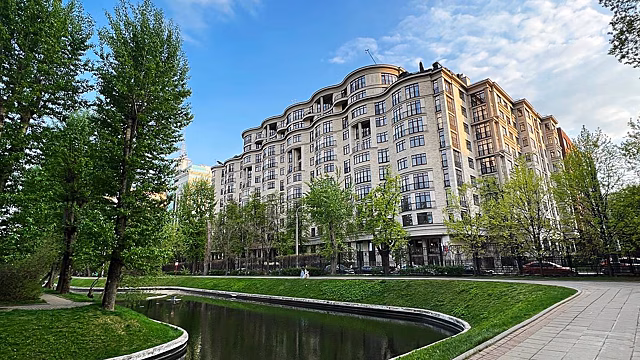 В Москве закончилось жилье для богатых