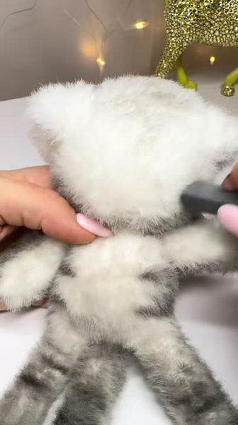 Красивая игрушка из перчатки 😱