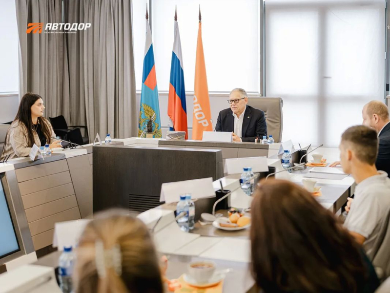 Автодор оказывает всестороннюю поддержку семьям погибших дорожников