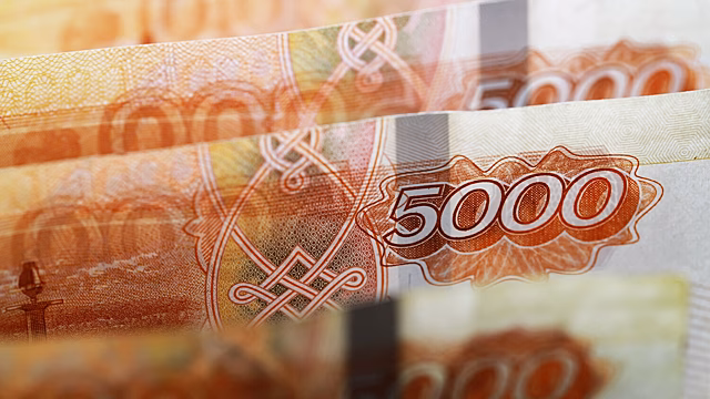 Годовая инфляция в России достигла почти 6%