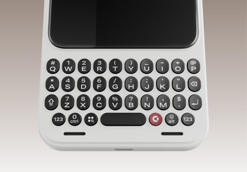 Clicks начнёт поставки своего первого смартфона Clicks Communicator в&nbsp;декабре