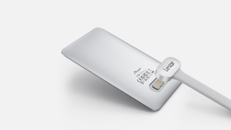 Lexar представила внешний SSD толщиной 3,8 мм; ради этого пришлось отказаться от порта USB‑C