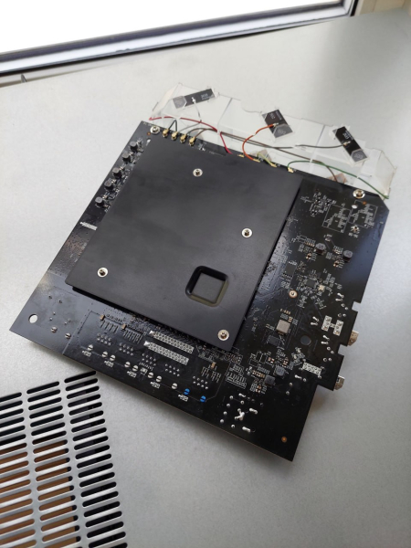Netcraze выпустила роутер Titan SE с Wi‑Fi 7 и слотом для NVMe SSD