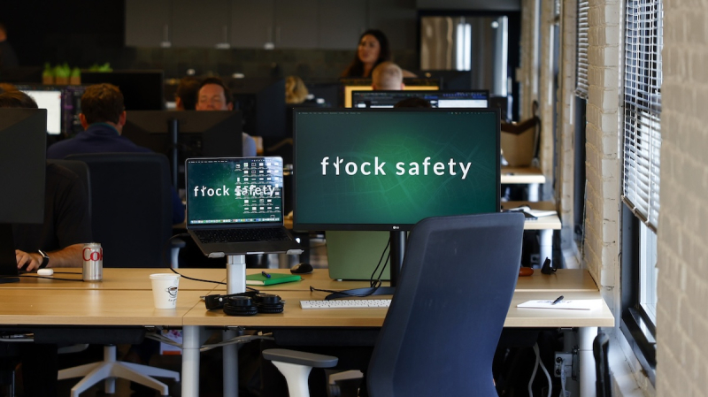 Теряющая клиентов Flock предлагает сотрудникам выплаты за&nbsp;увольнение по&nbsp;собственному&nbsp;желанию, чтобы избежать сокращений