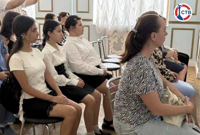 В Севастополе наградили победителей музейного конкурса и «Диктанта Победы»