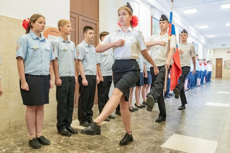 В школах Севастополя прошли первые обновленные «Разговоры о важном»